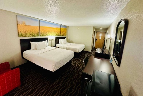 Days Inn & Suites by Wyndham Casey image 21